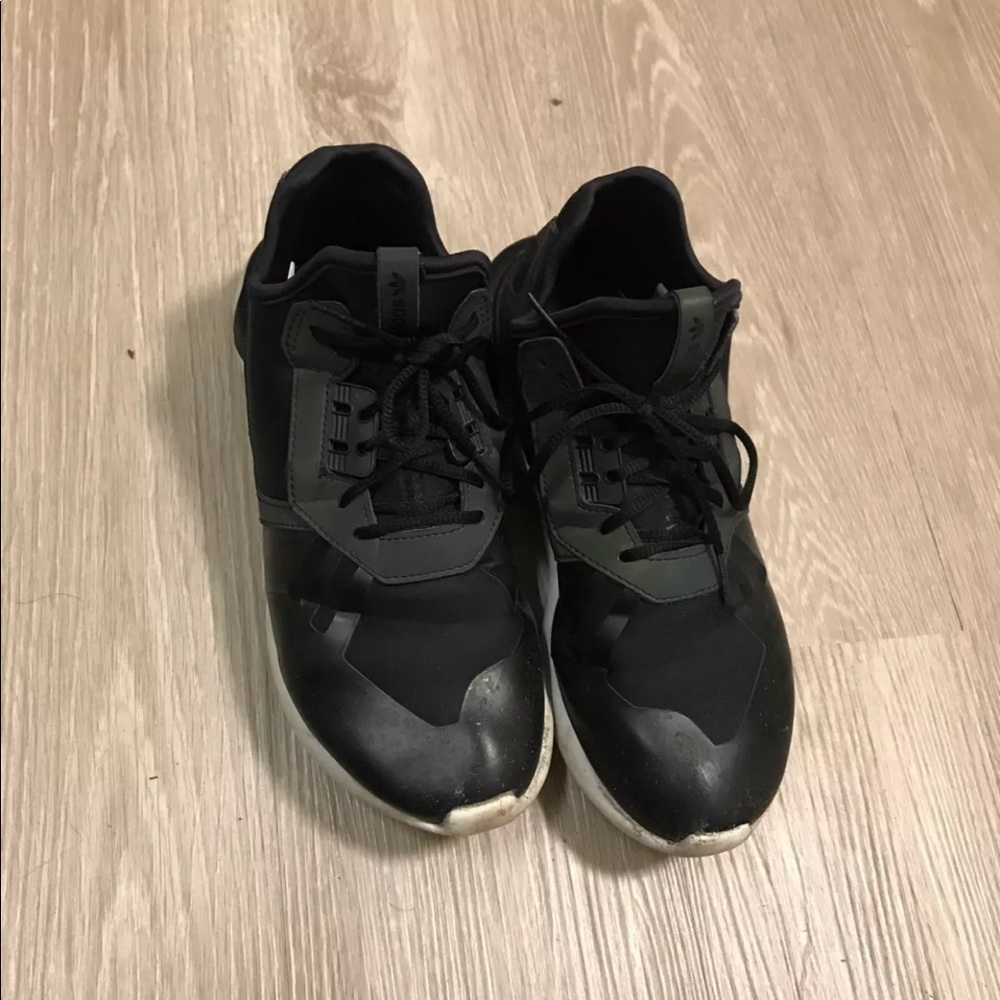 Adidas Tubular